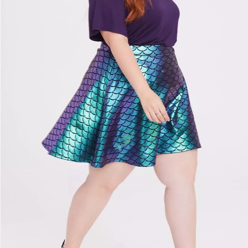 Her universe Disney the little mermaid Ariel scale skater skirt size 1 Torrid